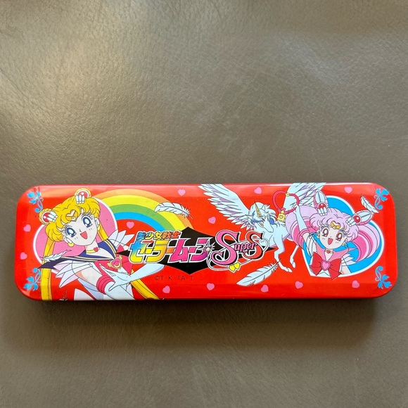 *Vintage Rare 90’s* Sailor Moon SuperS metal pencil case & Accessories!!! 🪽🦄❤️ - Picture 1 of 17